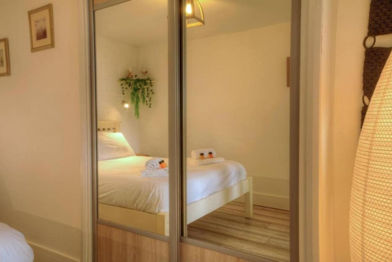 סאות' היילינג Air Maison - Solent View Beachfront Apartment מראה חיצוני תמונה